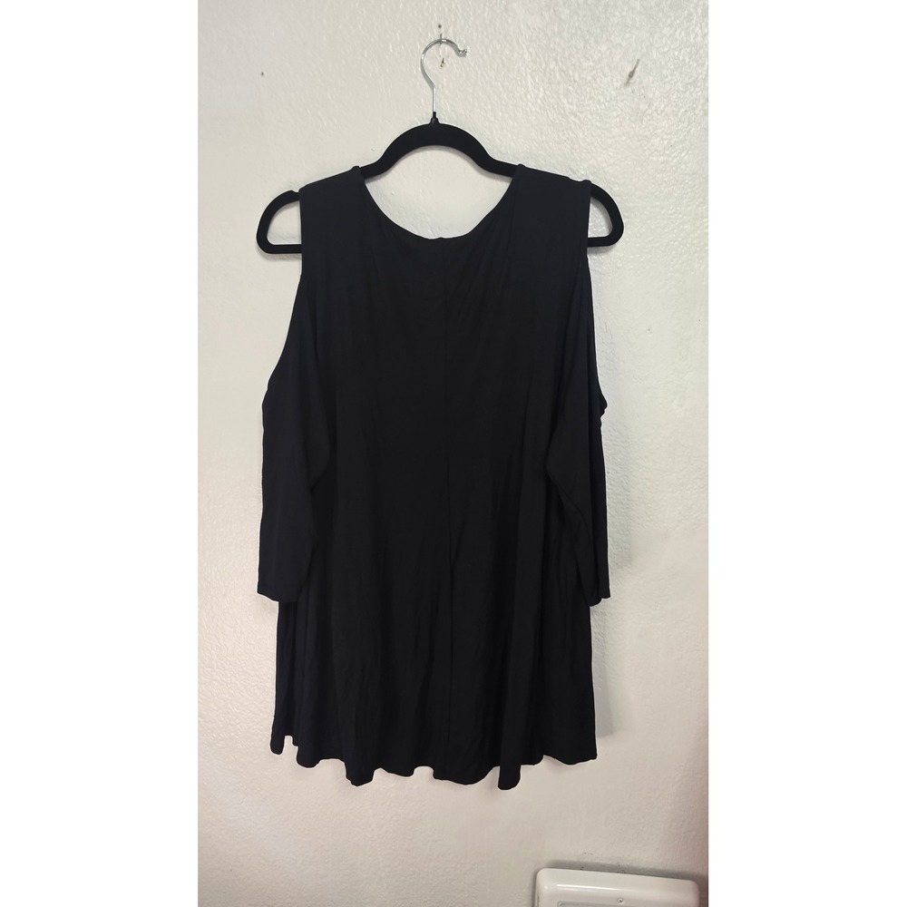 Chelsea & Theodore Cold Shoulder Top Women 2X Black New With Tags - Picture 2 of 5